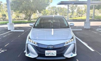 2021 Toyota Prius Prime phev XLE
