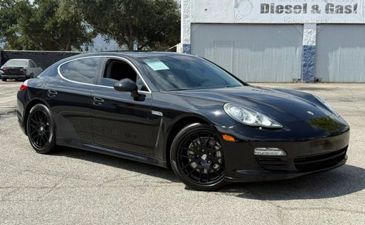 2010 Porsche Panamera S