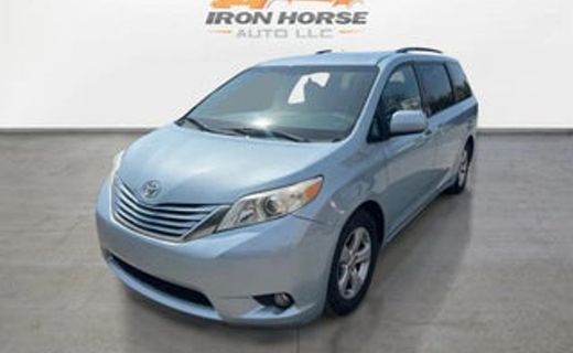 2015 Toyota Sienna LE