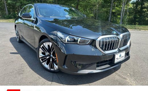 2026 BMW 540i