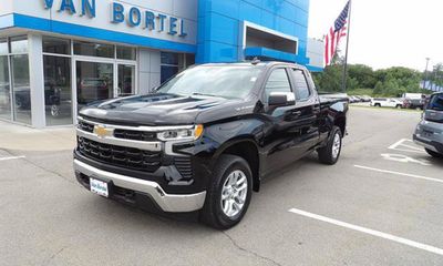 2024 Chevrolet Silverado