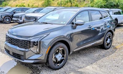 2026 Kia Sportage EX