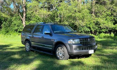 2013 Lincoln Navigator L