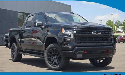 2026 Chevrolet Silverado Trail Boss LT