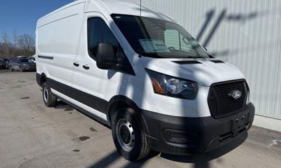 2026 Ford Transit Medium Roof