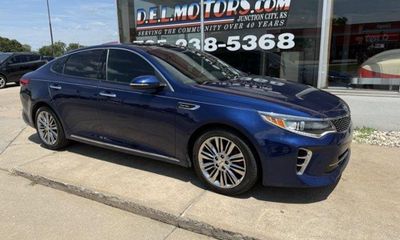 2016 Kia Optima HGS