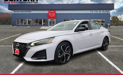 2023 Nissan Altima SR