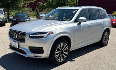 2020 Volvo XC90 Momentum