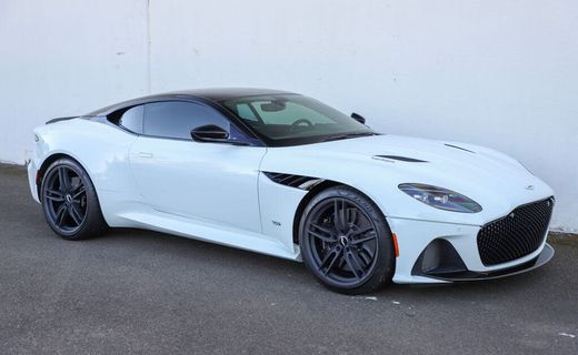 2019 Aston Martin DBS Superleggera Coupe