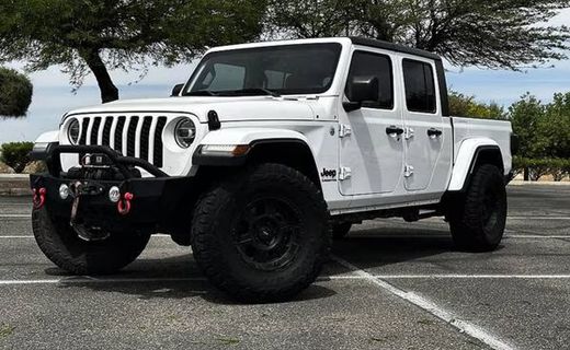 2021 Jeep Gladiator Sport