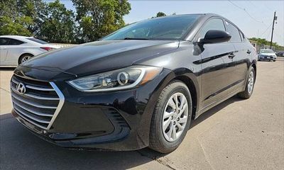 2018 Hyundai Elantra SE