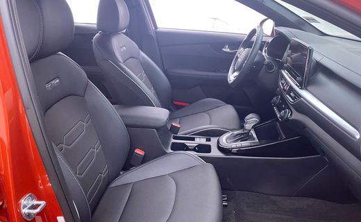 2022 Kia Forte GT Line