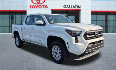 2025 Toyota Tacoma SR5