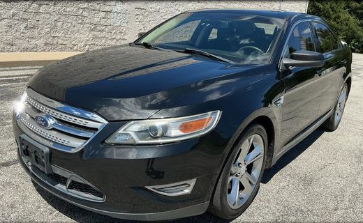 2011 Ford Taurus SHO