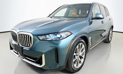 2024 BMW X5 XDRIVE50E