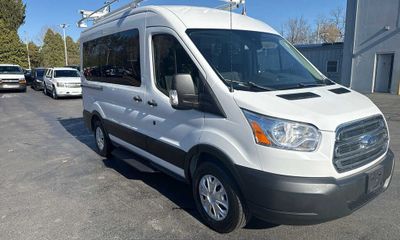 2019 Ford Transit 150 XLT Medium