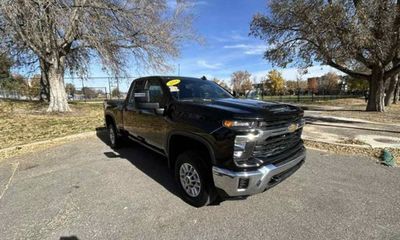 2024 Chevrolet Silverado HD LT