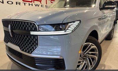 2025 Lincoln Navigator Reserve