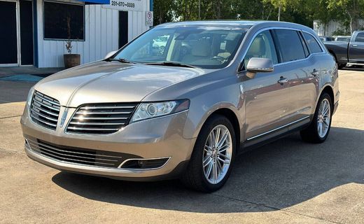2018 Lincoln MKT Base