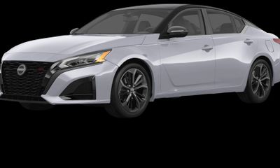 2026 Nissan Altima SR