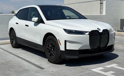 2024 BMW IX XDRIVE50