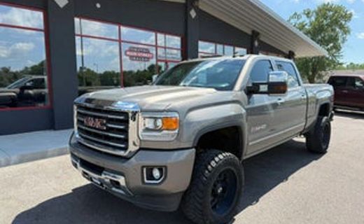 2017 GMC Sierra SLT