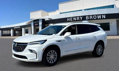 2024 Buick Enclave Essence
