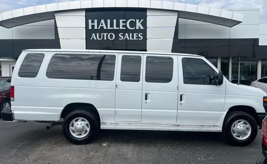 2014 Ford E-350 Super Duty
