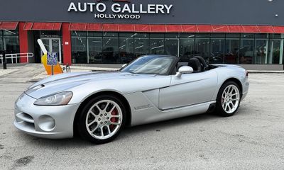 2004 Dodge Viper SRT 10