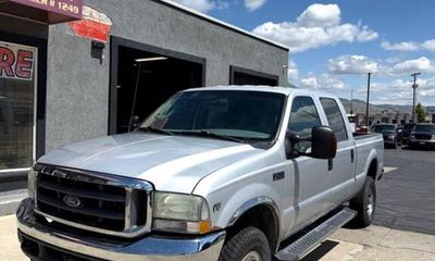 2004 Ford F-350 SD SRW Super