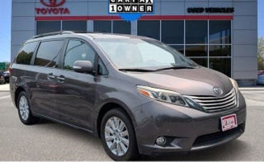 2014 Toyota Sienna XLE