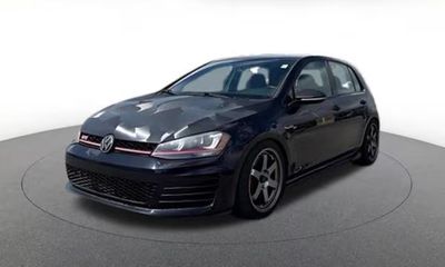 2017 Volkswagen Golf GTI S Sport SE