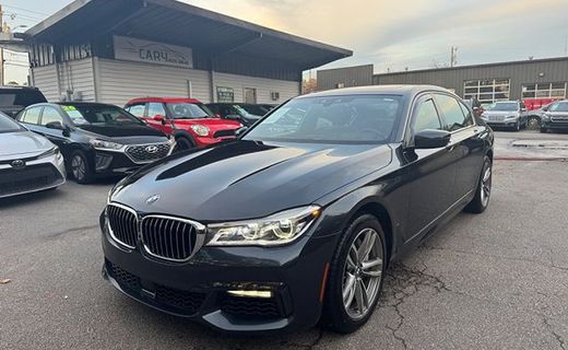 2018 BMW 750I