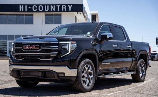 2026 GMC Sierra SLT