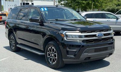 2022 Ford Expedition XLT