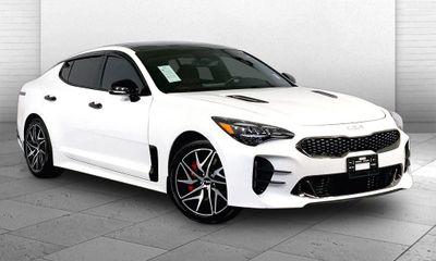 2023 Kia Stinger GT Line