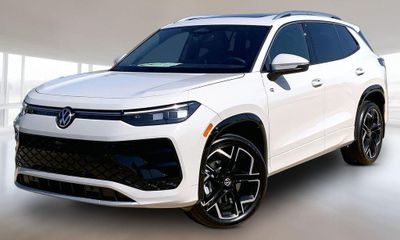 2026 Volkswagen Tiguan 4MOTION SEL