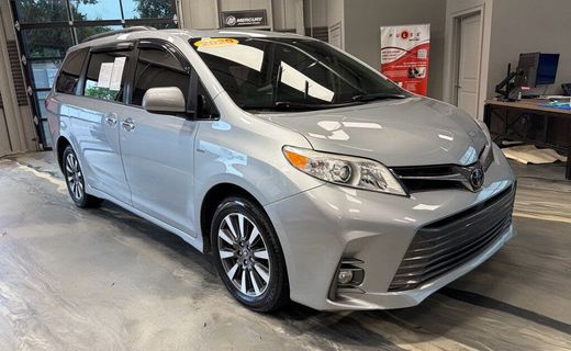 2020 Toyota Sienna Q Grade