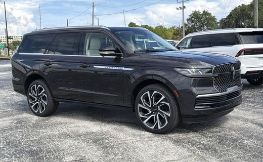 2027 Lincoln Navigator Reserve