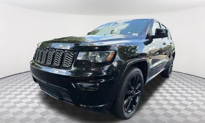 2018 Jeep Grand Cherokee Laredo