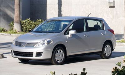 2012 Nissan Versa S