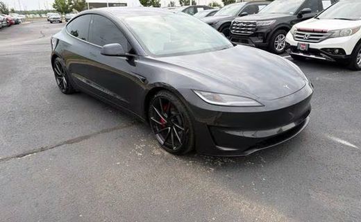 2024 Tesla Model 3 Performance