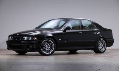 2003 BMW M5 CF93682