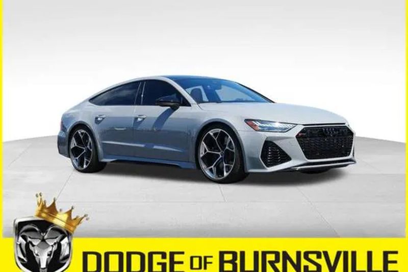 2026 Audi RS 7 — a typically priced live listing