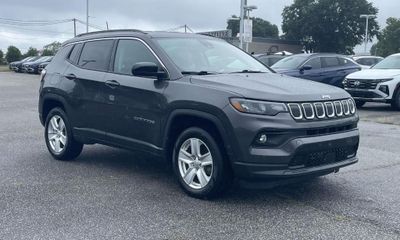2022 Jeep Compass Longitude North Latitude