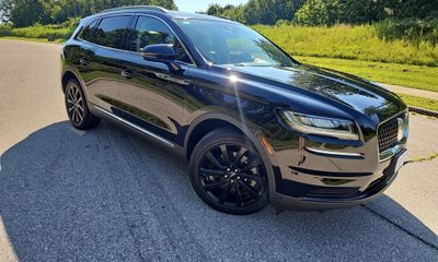 2023 Lincoln Nautilus Reserve