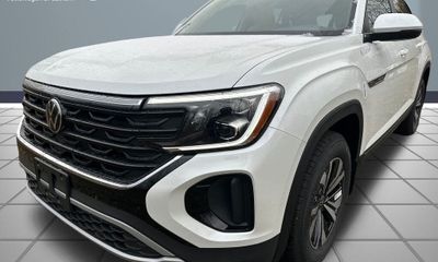 2026 Volkswagen Atlas Cross Sport 4MOTION SE