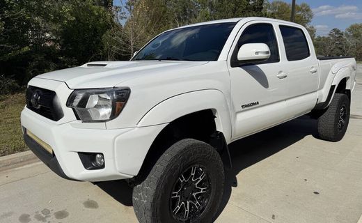 2013 Toyota Tacoma Delux