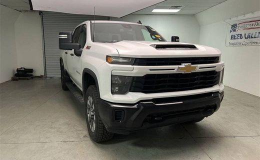 2024 Chevrolet Silverado HD Custom