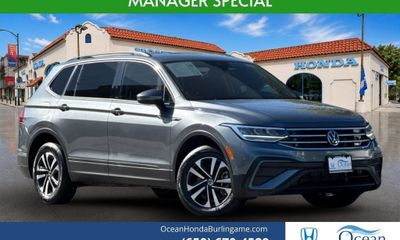 2022 Volkswagen Tiguan 4MOTION S